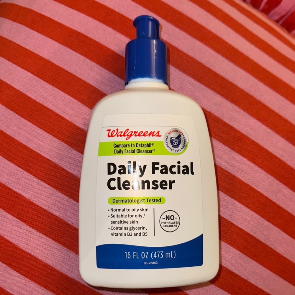 Walgreens Daily Facial‎ Cleanser